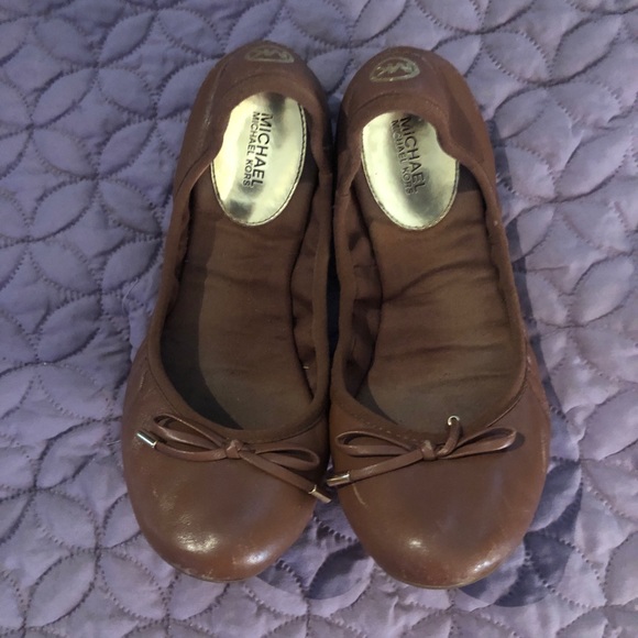 Michael Kors Brown Leather Flex Ballet Flats - Picture 2 of 6